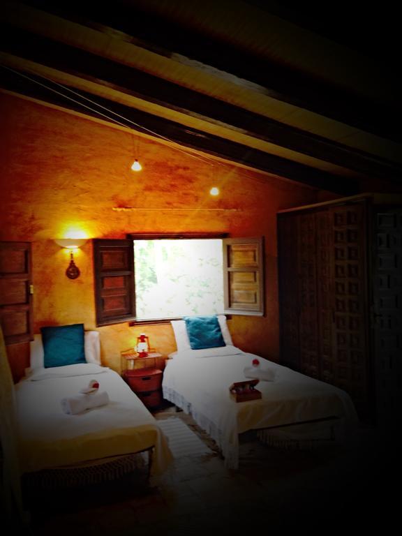 Masia Sumidors Sant Pere De Ribes Chambre photo